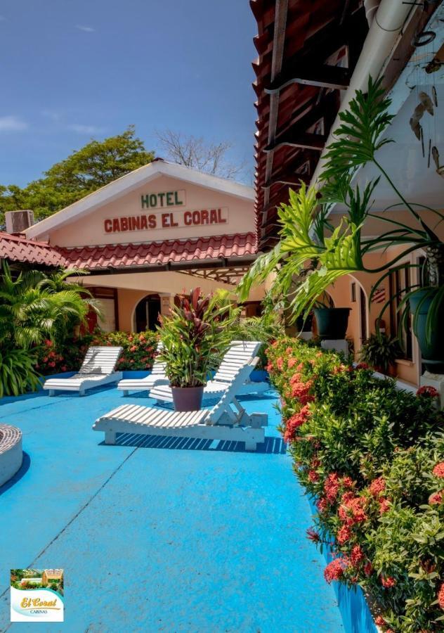 Hotel Y Cabinas El Coral Jaco Exterior photo
